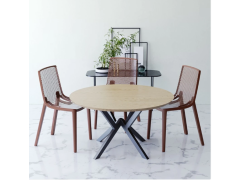 פינת אוכל עגולה דגם ונציה עם 4 כסאות בגוון חום