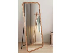 מראה מסולסלת עומדת מעץ אלון