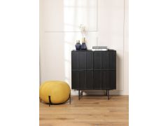 שידה 2 דלתות MDF ופורניר אלון בגוון שחור דגם קיוב