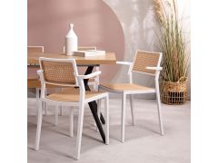 כסא פינת אוכל עם ידיות לבן גב ומושב דמוי ראטן דגם SWOON