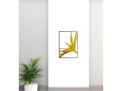 תמונת מתכת בעיצוב פרחוני בגוון זהב